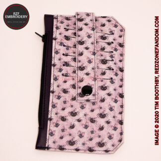 Wallet with spiders.